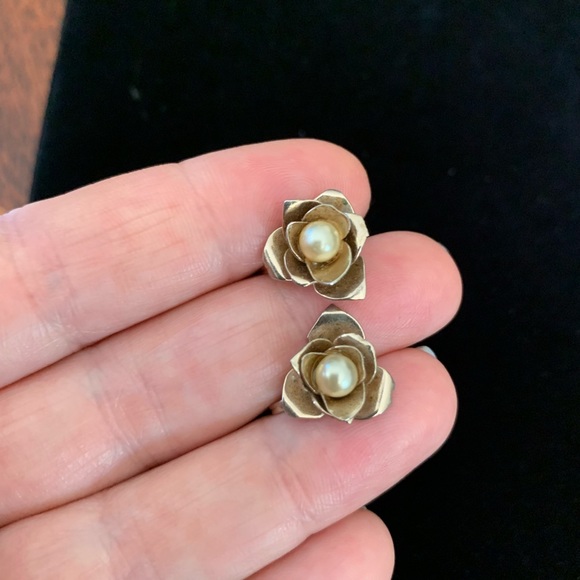 1950’s Vintage Earrings - Picture 7 of 8